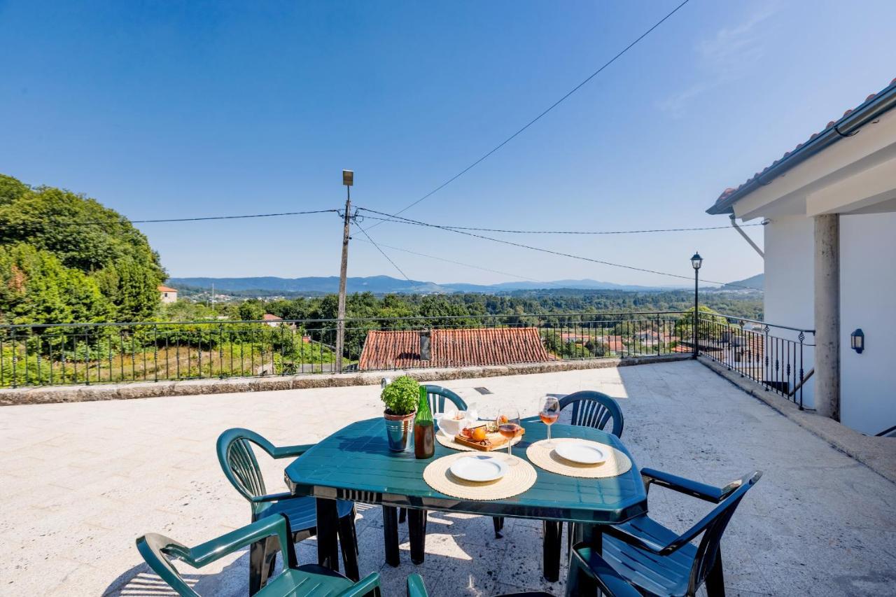 Вилла Casa Da Leira Вила-Нова-ди-Сервейра Экстерьер фото